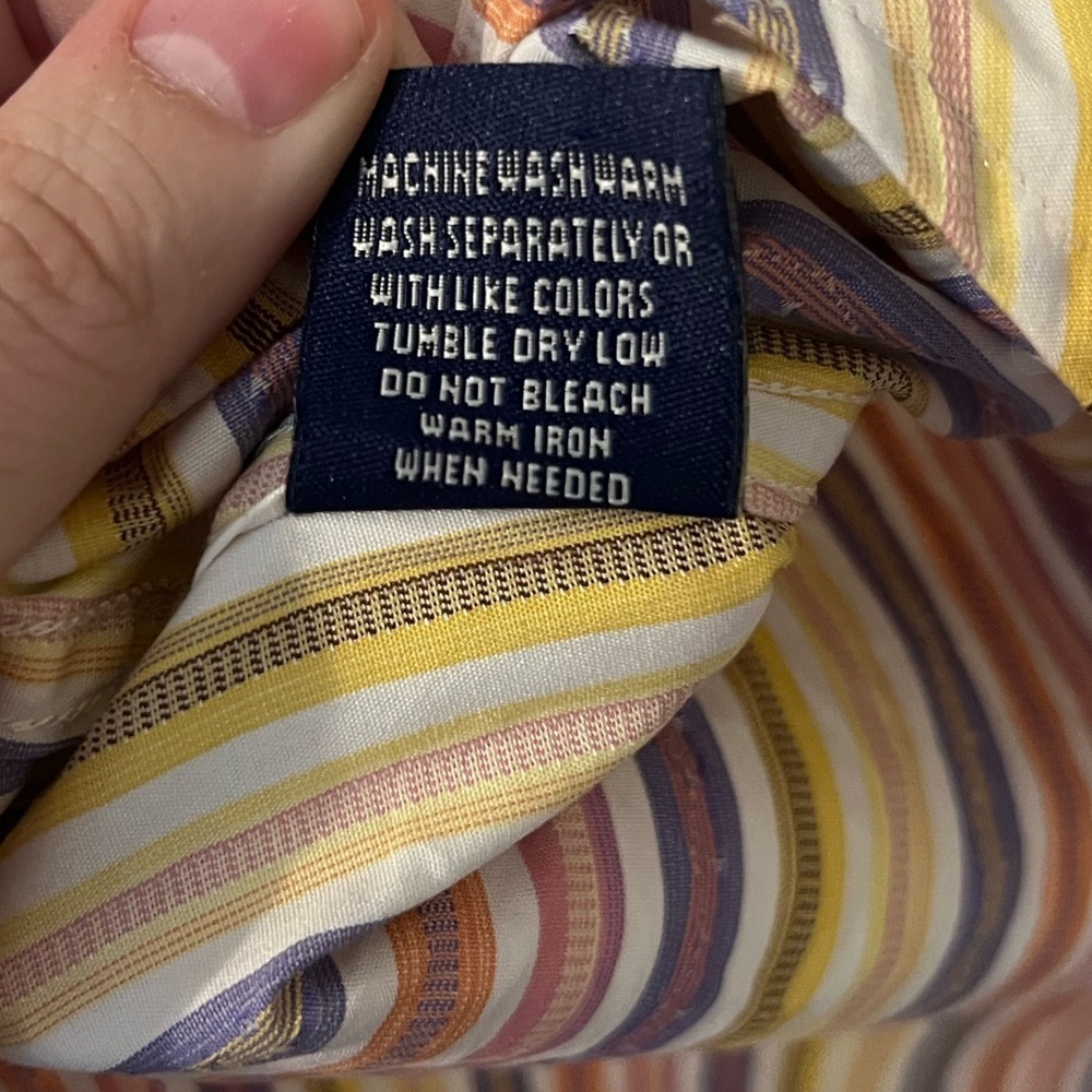 Robert Graham Button Down 70s Style Dress Shirt - Picture 9 of 11